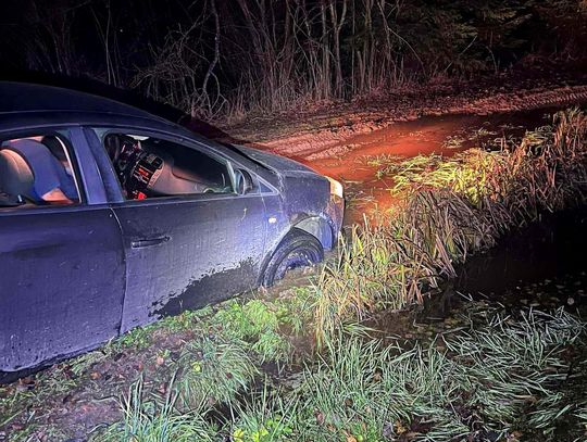 Błotna pułapka, błoto, GPS oszukał kierowców, Koniówka, gmina Czarny Dunajec, objazd, droga objazdowa