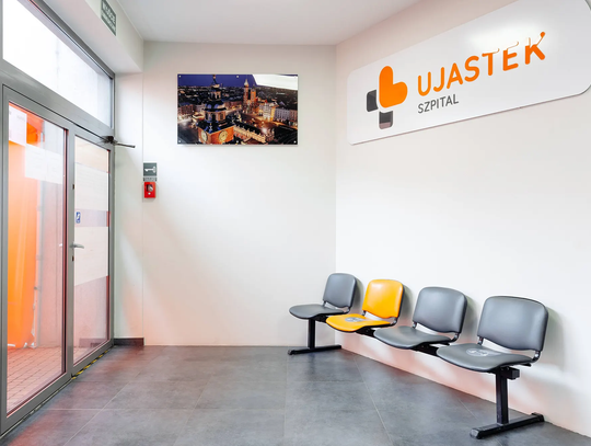 wypadek noworodka szpital, noworodek wypadł z wózka, dramat w szpitalu, szpital ujastek wypadek, milenka szpital