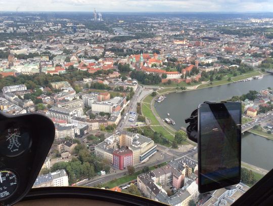 Na zdjęciu Wawel widziany z perspektywy helikoptera