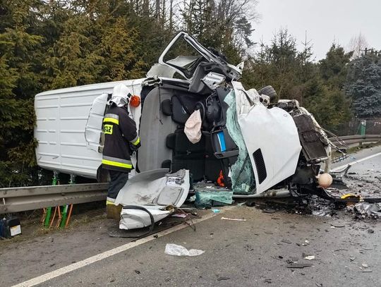 Makabryczny wypadek w Czchowie. Dwie osoby zmarły na miejscu (ZDJĘCIA)