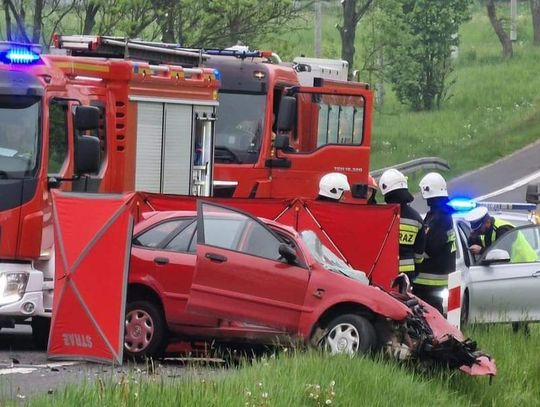 Makabryczny wypadek w Kogutku i śmierć na trasie olkuskiej [ZDJĘCIA]