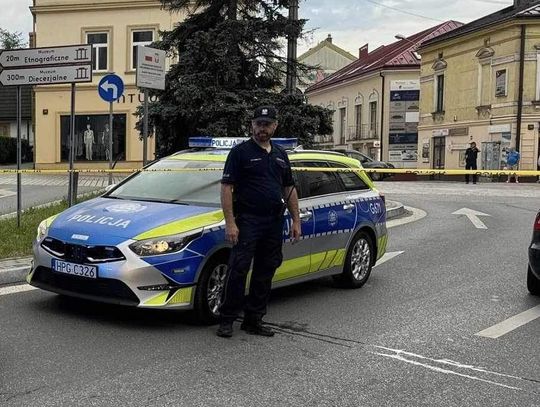 Na zdjęciu miejsce odkrycia ciała 44-letniego mężczyzny w Tarnowie