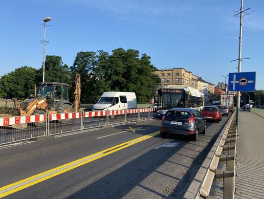 Na zdjęciu most Dębnicki w Krakowie podczas remontu
