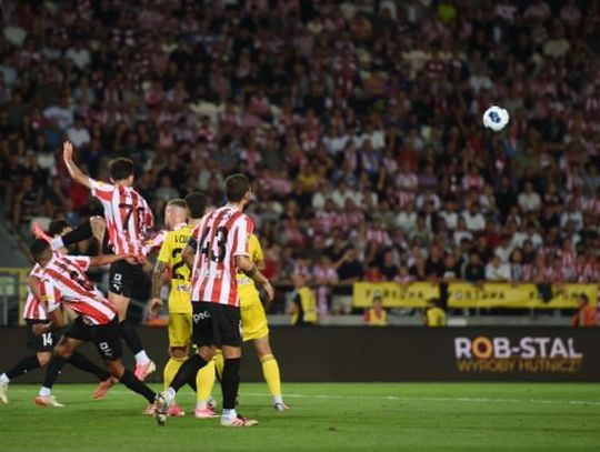 Niewiarygodny finisz w Derbach Krakowa! Cracovia wyrywa zwycięstwo z Wieczystą w 90+6. minucie