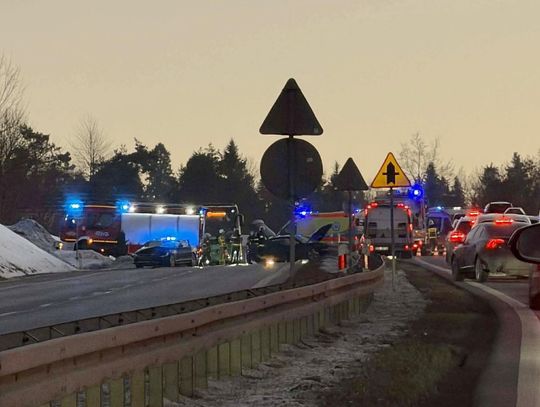 Paraliż na Zakopiance. Zderzenie samochodów w Chabówce i pięciokilometrowy korek [FOTO]