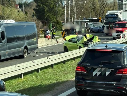 Głogoczów, Zakopianka, powiat myślenicki, z wypadek w głogoczowie, akcja ratunkowa, akcja służb, zablokowana Zakopianka