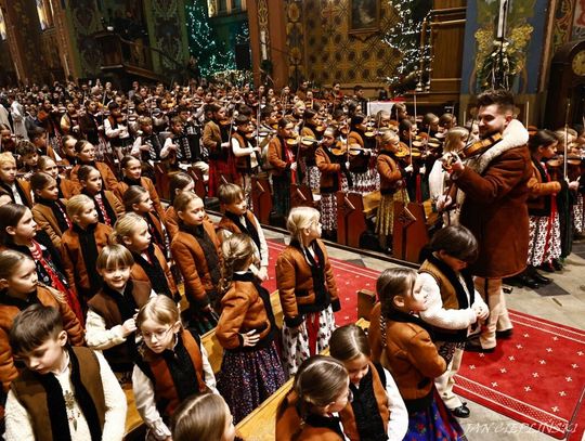 Pasterka w Rabce-Zdroju jakiej jeszcze nie było z Małą Armią Janosika [FOTO, WIDEO]