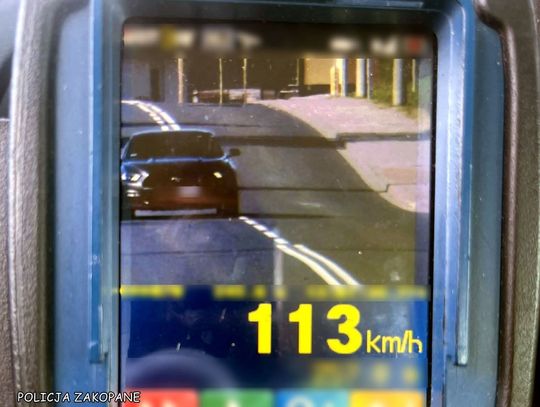 Pędził przez centrum Piekielnika 113 km/h. Po trzech miesiącach stracił prawo jazdy Piekielnik, gmina Czarny Dunajec, policja, utrata prawa jazdy, prawo jazdy, stracił prawo jazdy po trzech miesiącach