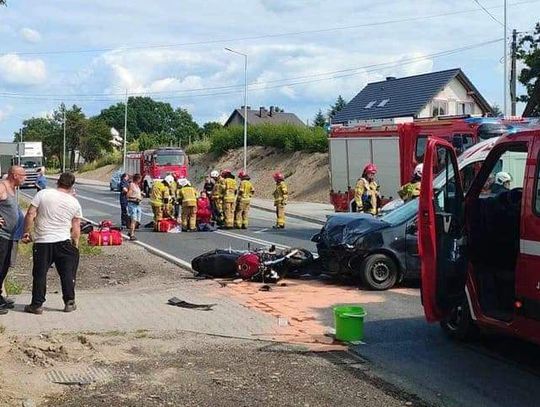 Piątkowe zderzenie osobówki z motocyklem w gminie Skawina