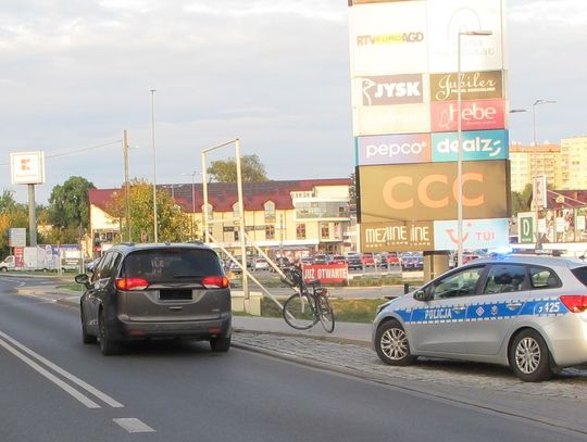 Pijana rowerzystka potrącona na ulicy Królowej Jadwigi w Oświęcimiu