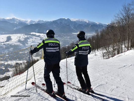 Pijany narciarz miał 2,3 promila: Policja podsumowuje interwencje na stokach Białka Tatrzańska, Zakopane, Podhale, kontrole policji na stoku, powiat tatrzański, Zakopiańska policja, pijany narciarz