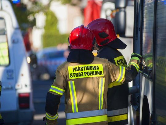 osiedle Dywizjonu 303 w Krakowie, Czyżyny, Kraków, akcja ratunkowa w Czyżynach, na sygnale, drzewo runęło na kobietę