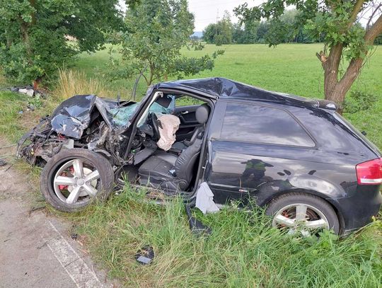 Na zdjęciu samochód, który śmiertelnie potrącił rowerzystkę w Bilczycach