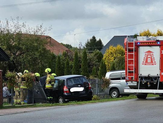 Biadoliny Radłowskie, wypadek w Biadolinach Radłowskich, wypadek w powiecie tarnowskim, powiat tarnowski, na sygnale, akcja ratownicza