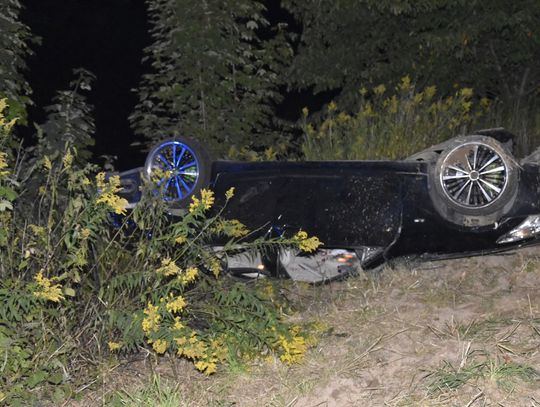 wypadek w Łękawicy, Łękawica, wypadek w powiecie Tarnowskim, młody kierowca, brawura na drodze, poszkodowane osoby, poważny wypadek, na sygnale