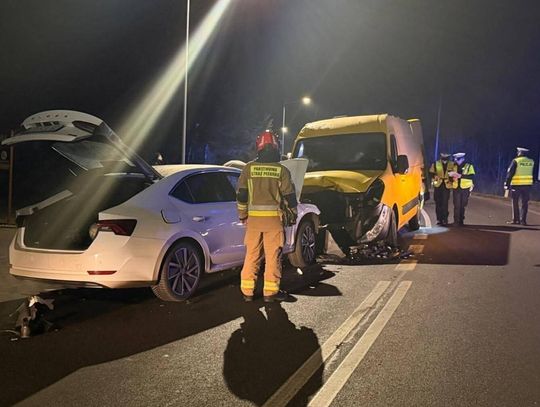Nowy Wiśnicz, zderzenie samochodów w nowym Wiśniczu, groźny wypadek w powiecie bocheńskim, wypadek drogowy w powiecie bocheńskim, akcja ratunkowa w powiecie bocheńskim, LPR, śmigłowiec LPR