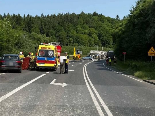 wypadek Zembrzyce, Zembrzyce DK28, Zembrzyce DW956, droga zablokowana Zembrzyce, objazdy Zembrzyce