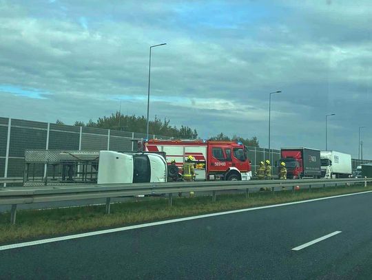 Laweta, Autostrada A4, utrudnienia, na sygnale, wypadek drogowy, A4, Kraków, Rzeszów, utrudnienia