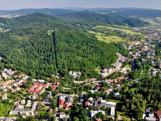 rewitalizacja Góry Parkowej Krynica-Zdrój, nowe ścieżki Góra Parkowa, altana Wanda Krynica-Zdrój, zakątek Pszczeli Góra Parkowa, nowe atrakcje turystyczne Małopolska, fundusze na rewitalizację Krynica-Zdrój