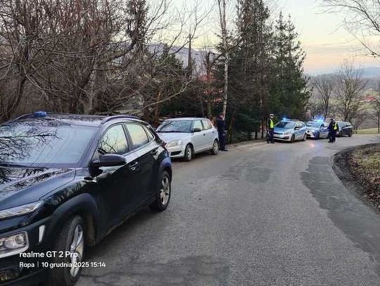 Rodzinny dramat w powiecie gorlickim. Zastrzelił 80-letnią siostrę z dubeltówki Gorlice, powiat gorlicki, zabójstwo, na sygnale, akcja ratunkowa, brat zabił siostrę