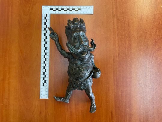 Odnaleziony maszkaron.