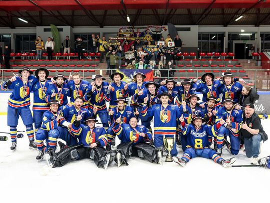 Szarotki na szczycie! Hokeiści Podhala Nowy Targ mistrzami 1. ligi po dramatycznym meczu