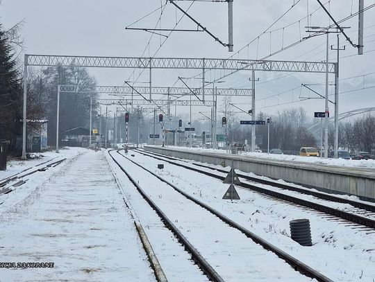 Szła torowiskiem po pijaku do Poronina, bo pokłóciła się z mężem