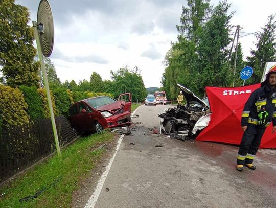 wypadek Uniszowa, wypadek Uniszowa 11 czerwca, zderzenie czołowe Uniszowa, tragiczny wypadek Uniszowa, wypadek śmiertelny Uniszowa