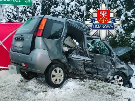 Mszana Górna, tragedia w powiecie limanowskim, powiat limanowski, śmiertelny wypadek, wypadek drogowy, na sygnale