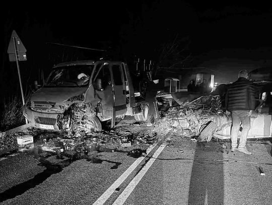 Klonów, wypadek w klonowie, wypadek w powiecie miechowskim, Miechów, na sygnale, wypadek drogowy, śmiertelny wypadek