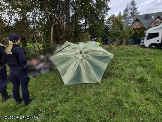 Tragiczny pożar w Zakopanem. W przyczepie znaleziono zwęglone ciało