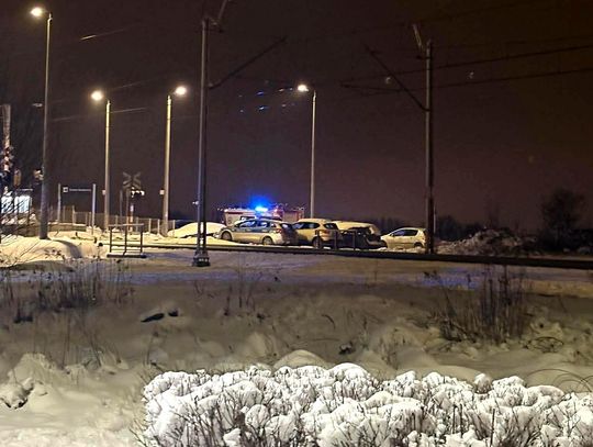 Kraków, tragedia na torach, pociąg potrącił nastolatka, ofiara śmiertelna wypadku w Krakowie