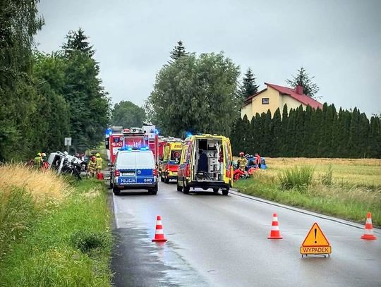 Tragiczny wypadek w Podmiejskiej Woli. Nie żyje 65-letni kierowca osobówki