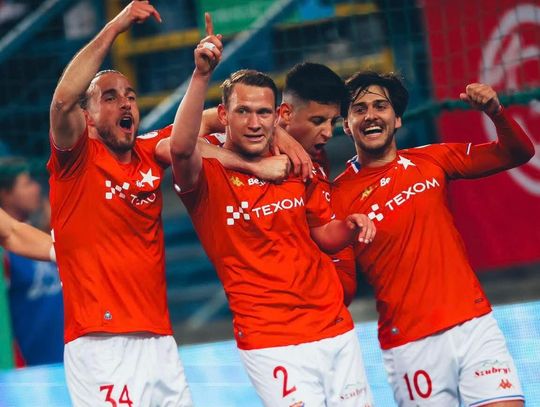 Wisła Kraków, Chrobry Głogów, Betclic 1 Liga, mecz Wisły, piłkarskie święto, Wisła, Biała Gwiazda, Chrobry, Ekstraklasa