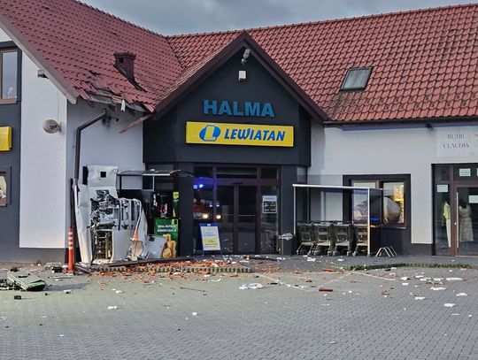Lewiatan Czernichów, wysadzenie bankomatu w Czernichowie, zuchwała kradzież w Czernichowie, kradzież w Czernichowie, wysadzenie bankomatu, złodzieje wysadzili bankomat