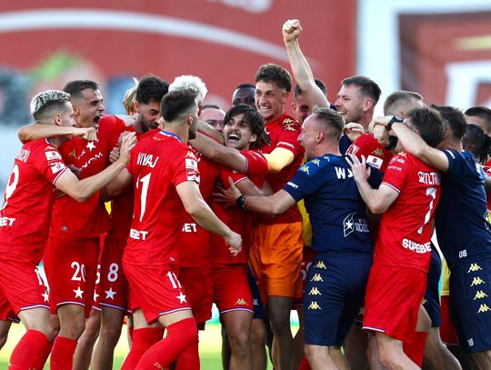 Wisła Kraków, Górnik Łęczna, Betclic 1 Liga, piłka nożna, Kraków, Biała Gwiazda, mecz piłki nożnej, rozgrywki ligowe
