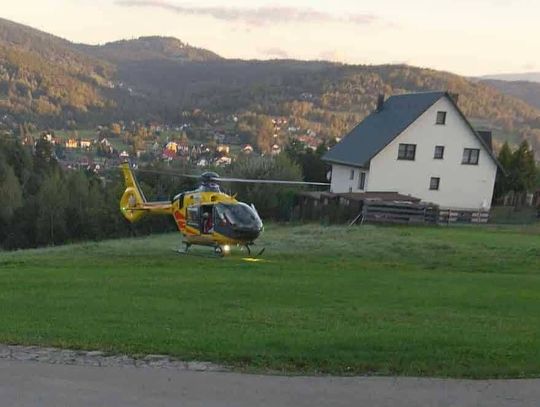 Stryszawa, wypadek na quadzie w Stryszawie, na sygnale, wypadek quada, akcja ratunkowa, wypadek drogowy, Lotnicze Pogotowie Ratunkowe, LPR