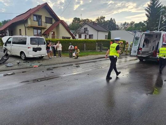 Na zdjęciu miejsce wypadku w powiecie miechowskim