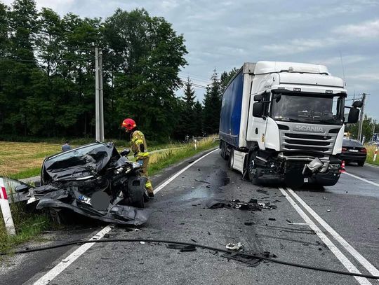 Na zdjęciu miejsce wypadku w miejscowości Jurków