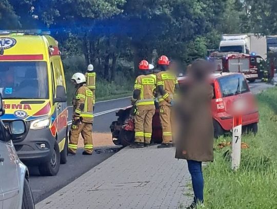 Półwieś, powiat wadowicki, Wadowice, na sygnale, akcja ratunkowa, śmigłowiec LPR, Lotnicze Pogotowie Ratunkowe