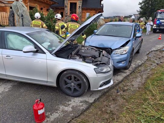 Zderzenie dwóch samochodów w Nowem Bystrem. Poszkodowane dziecko