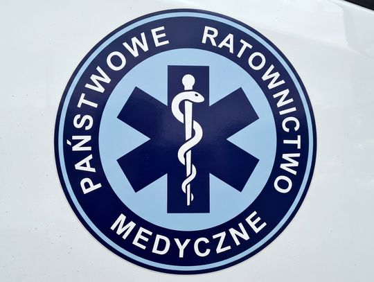Zderzenie karetki pogotowia z samochodem osobowym. Utrudnienia na ul. Wielickiej
