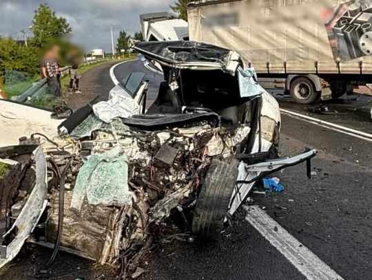 wypadek DK94, Biały Kościół wypadek, zderzenie samochód ciężarówka, wypadek samochód osobowy, śmigłowiec LPR