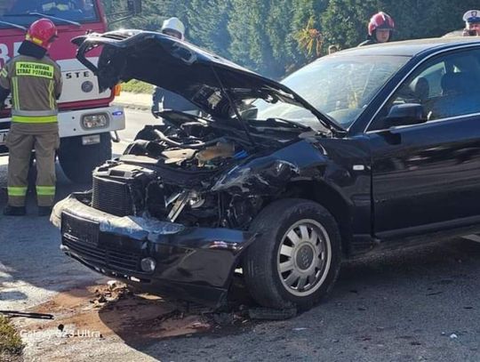 Zderzenie samochodów w Dąbrówce Tuchowskiej. Jedna osoba ranna