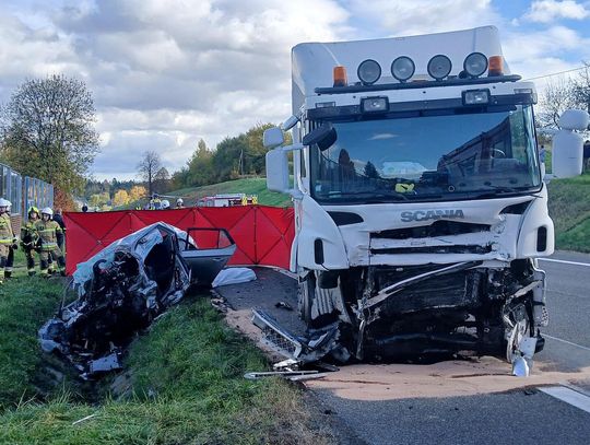 Bodzanów, powiat wielicki, śmiertelny wypadek w Bodzanowie, tragiczny wypadek w powiecie wielickim, akcja ratunkowa, akcja ratownicza, na sygnale, Wieliczka