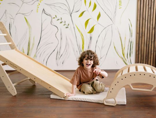 Zdrowy kręgosłup od najmłodszych lat - na co zwrócić uwagę u dziecka