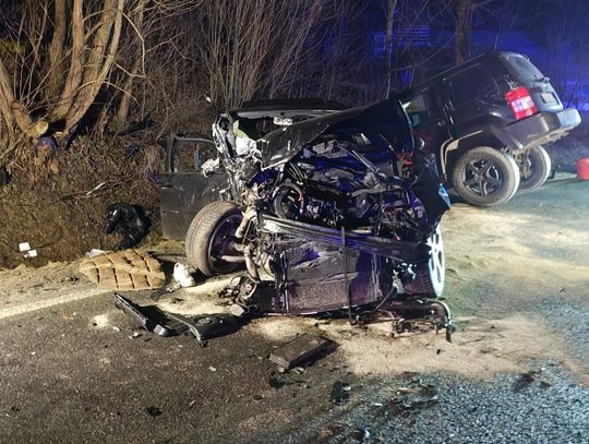 Lubomierz, powiat limanowski, wypadek samochodowy, na sygnale, pijany kierowca, zderzenie dwóch samochodów osobowych