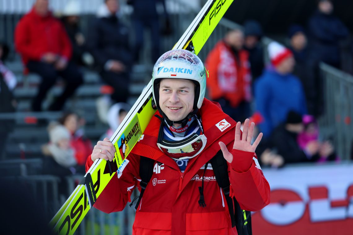 Na zdjęciu Aleksander Zniszczoł, ósmy zawodnik piątkowego konkursu w Lahti