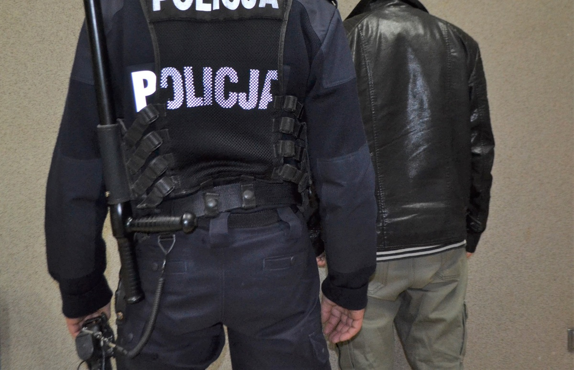 Awantura w Oświęcimiu. Agresor z nakazem opuszczenia domu i zakazem zbliżania się do rodziny Awantura w Oświęcimiu. Agresor z nakazem opuszczenia domu i zakazem zbliżania się do rodziny