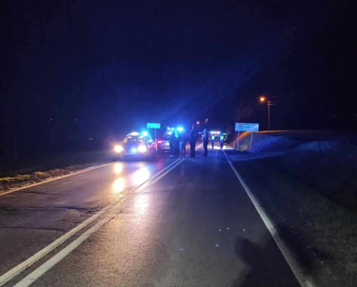 Bożonarodzeniowa tragedia w Przesławicach. Potrącony pieszy nie żyje [FOTO]